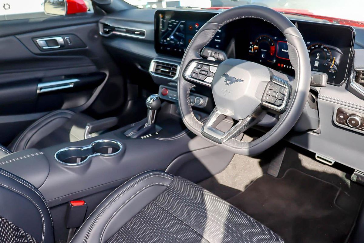 2025 Ford Mustang Ecoboost FO