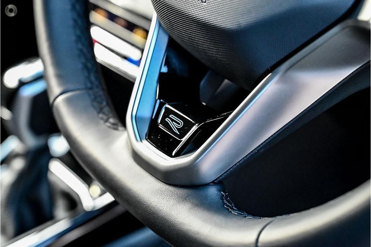 2025 Volkswagen T-Cross 85TSI R-Line D31