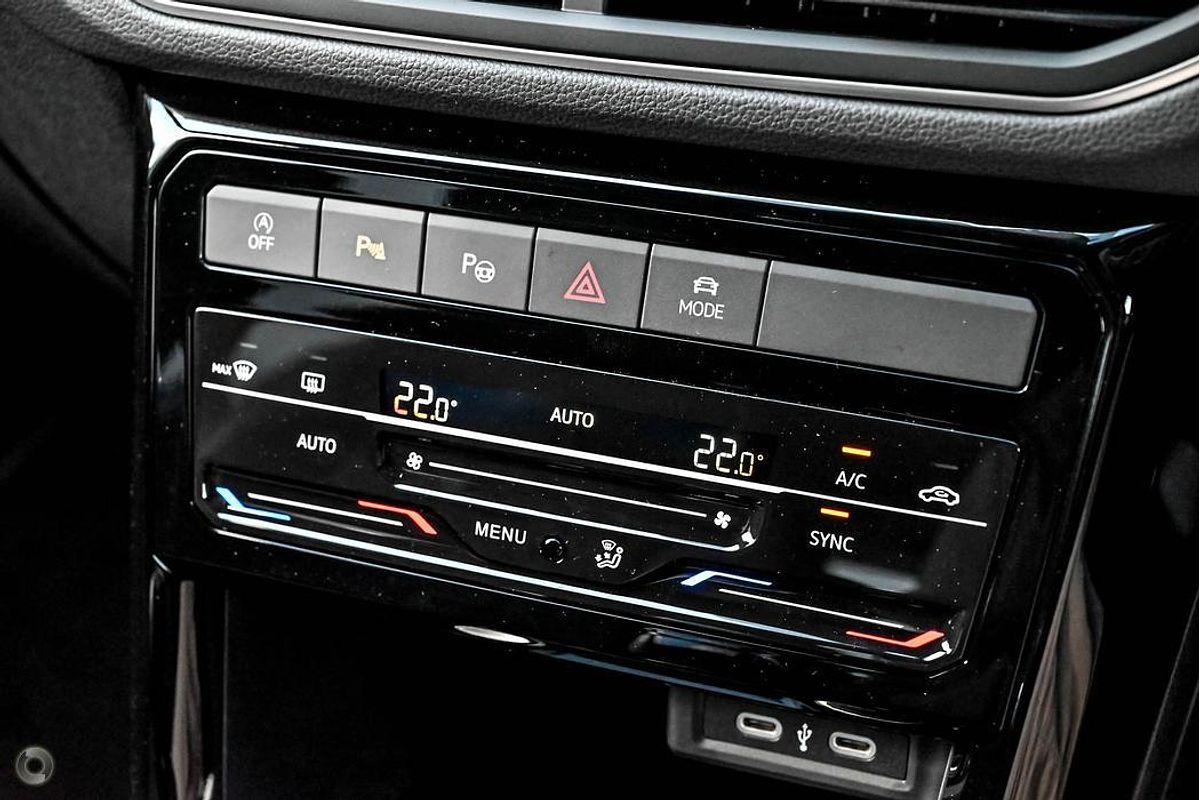 2025 Volkswagen T-Cross 85TSI R-Line D31
