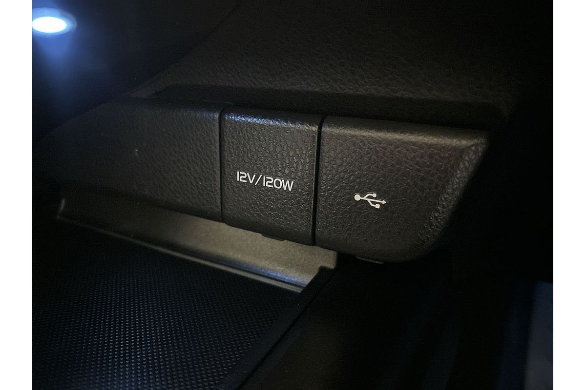 2021 Toyota Camry SL AXVH70R