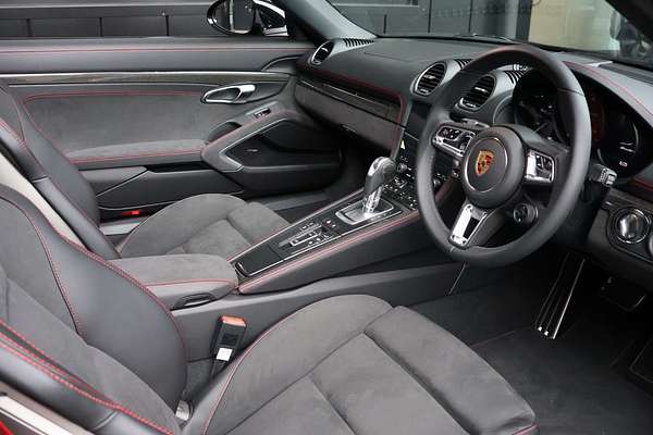 2024 Porsche 718 Boxster GTS 4.0 982