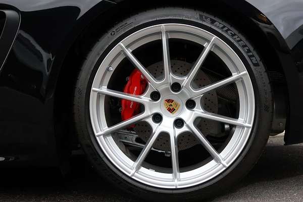 2024 Porsche 718 Boxster GTS 4.0 982