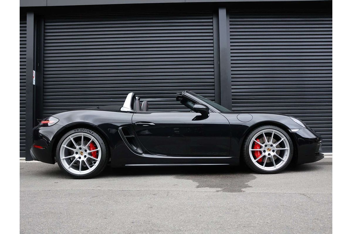 2024 Porsche 718 Boxster GTS 4.0 982