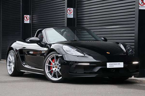 2024 Porsche 718 Boxster GTS 4.0 982
