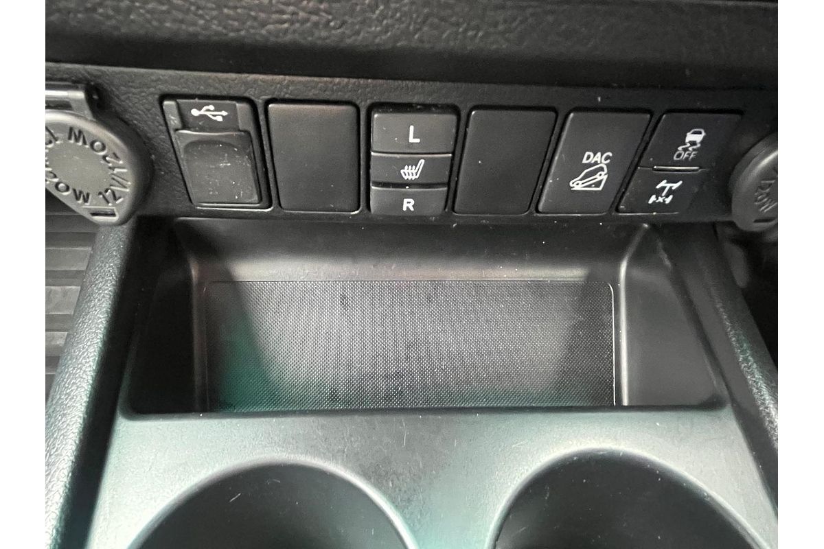 2021 Toyota Hilux Rugged X GUN126R 4X4