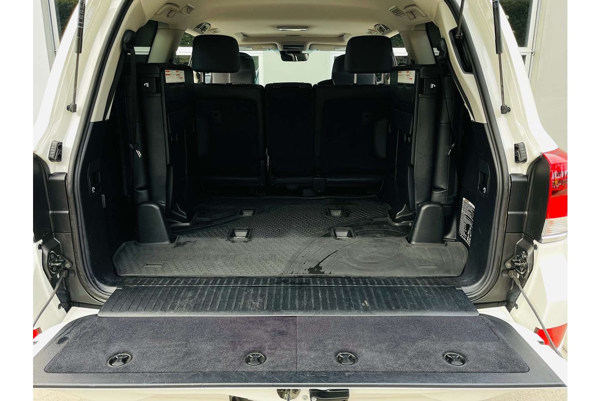 2018 Toyota Landcruiser Sahara VDJ200R