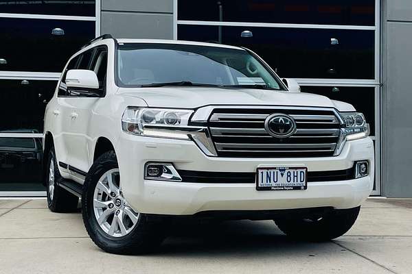 2018 Toyota Landcruiser Sahara VDJ200R