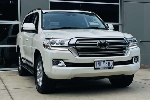 2018 Toyota Landcruiser Sahara VDJ200R