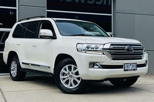 2018 Toyota Landcruiser Sahara VDJ200R