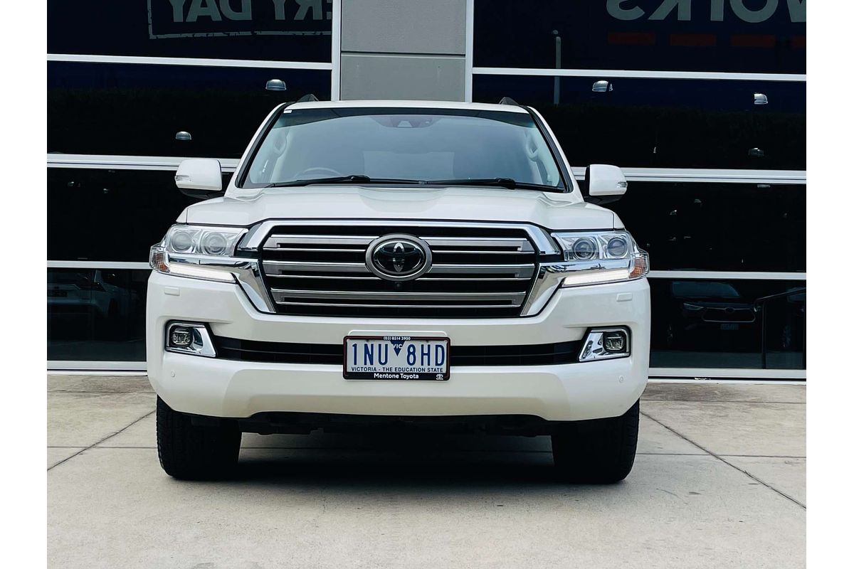 2018 Toyota Landcruiser Sahara VDJ200R