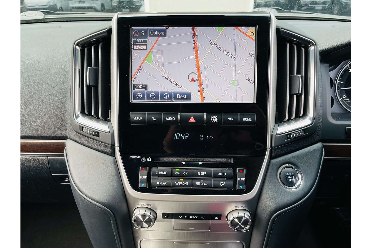 2018 Toyota Landcruiser Sahara VDJ200R