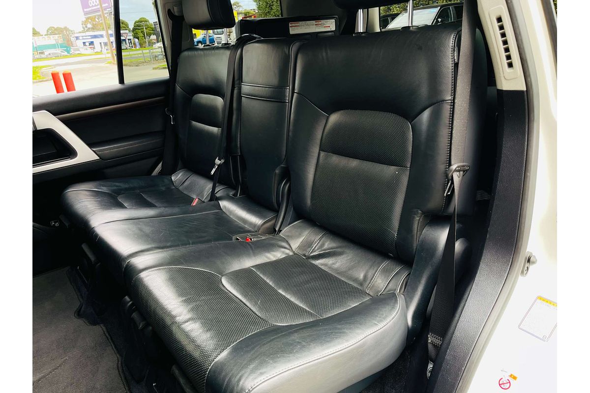 2018 Toyota Landcruiser Sahara VDJ200R