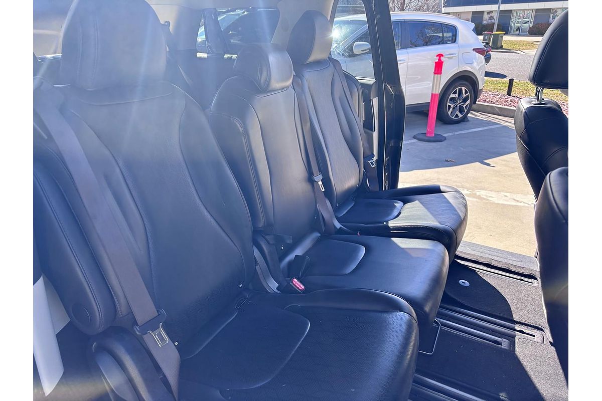2022 Kia Carnival Platinum KA4