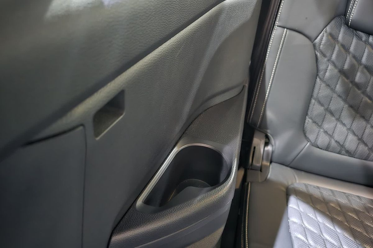 2024 Ford Everest Platinum 3.0L