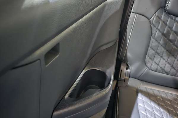 2024 Ford Everest Platinum 3.0L