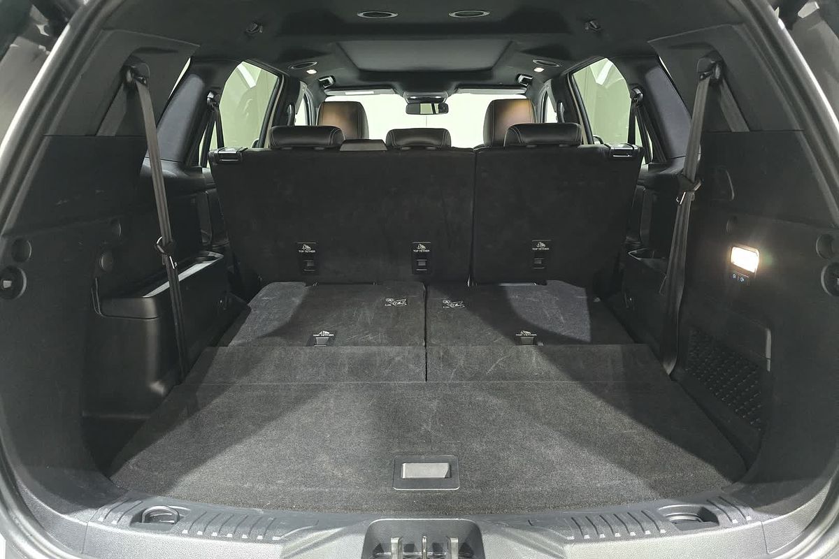 2024 Ford Everest Platinum 3.0L