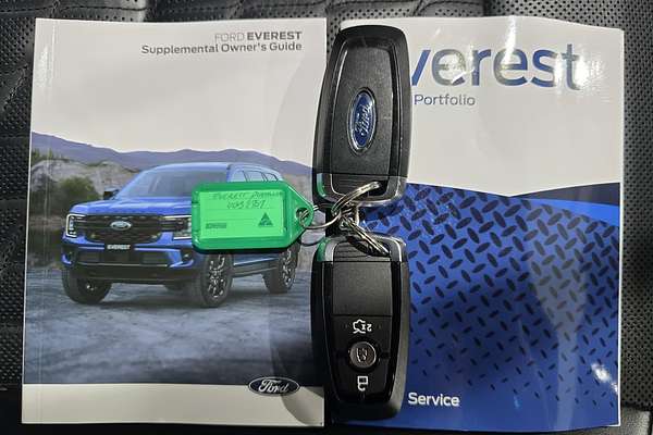2024 Ford Everest Platinum 3.0L