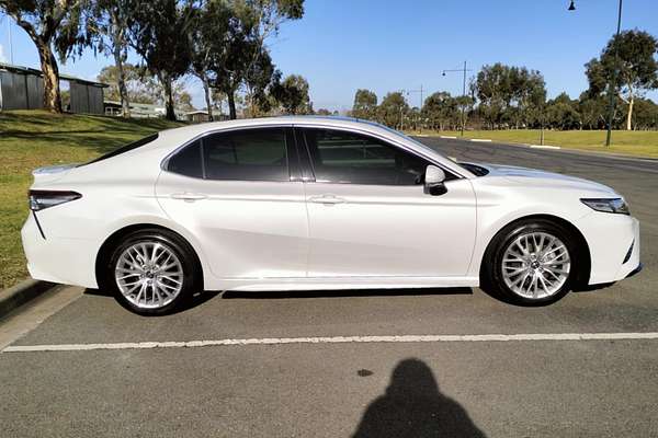 2017 Toyota Camry SL ASV70R