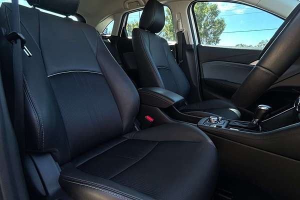 2022 Mazda CX-3 sTouring DK