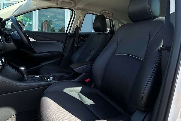 2022 Mazda CX-3 sTouring DK