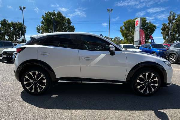 2022 Mazda CX-3 sTouring DK