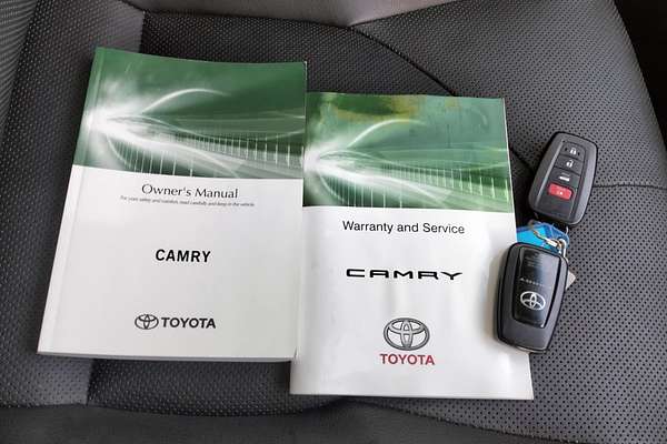2017 Toyota Camry SL ASV70R