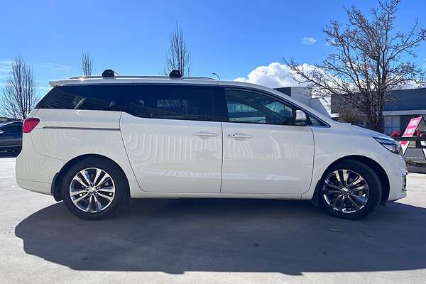 2015 Kia Carnival Platinum YP