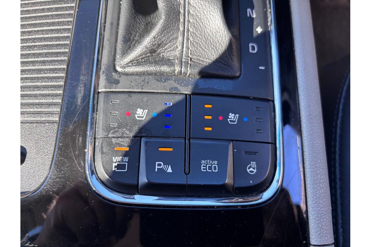 2015 Kia Carnival Platinum YP
