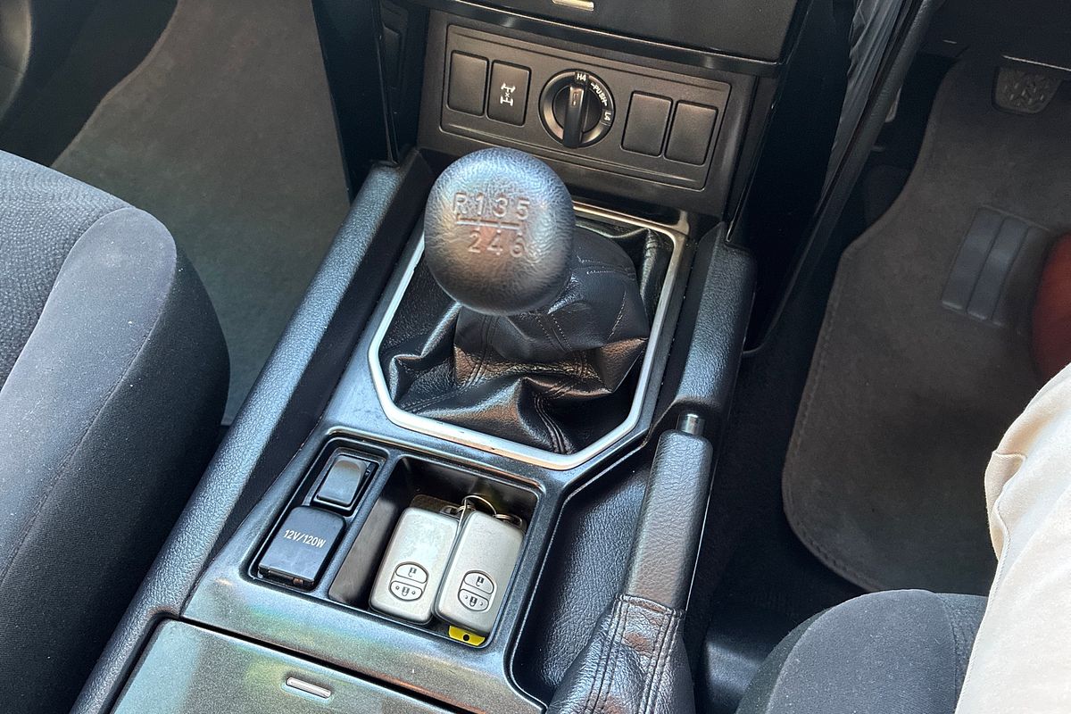 2015 Toyota Landcruiser Prado GX GDJ150R