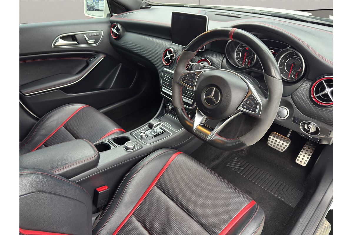 2016 Mercedes-Benz A 45 AMG