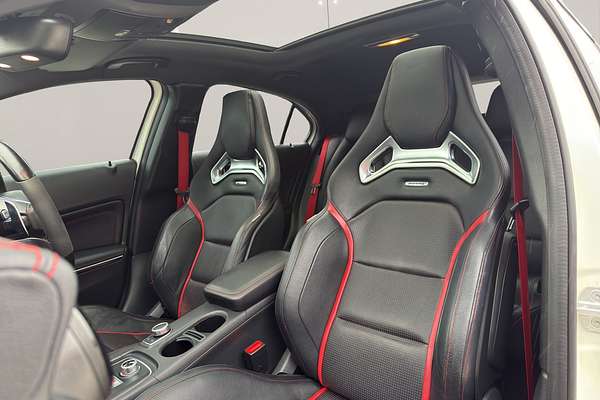 2016 Mercedes-Benz A 45 AMG