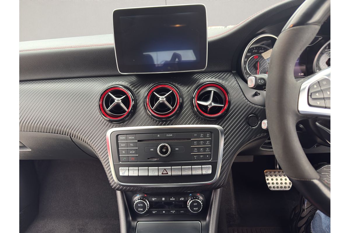 2016 Mercedes-Benz A 45 AMG