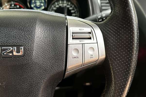 2018 Isuzu MU-X LS-T