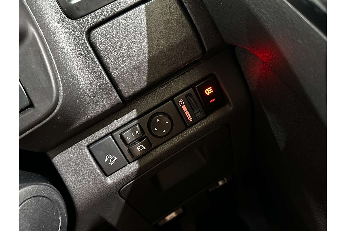 2018 Isuzu MU-X LS-T
