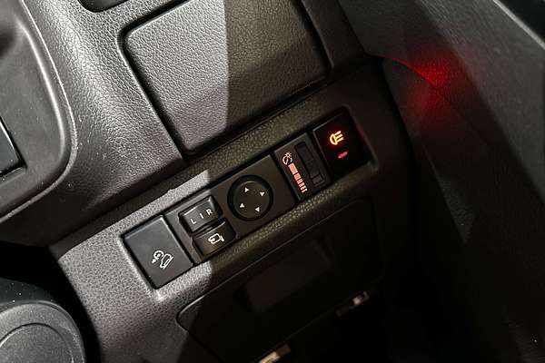 2018 Isuzu MU-X LS-T
