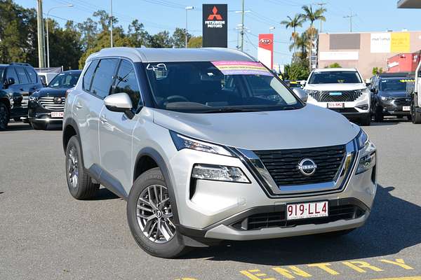 2024 Nissan X-TRAIL ST T33