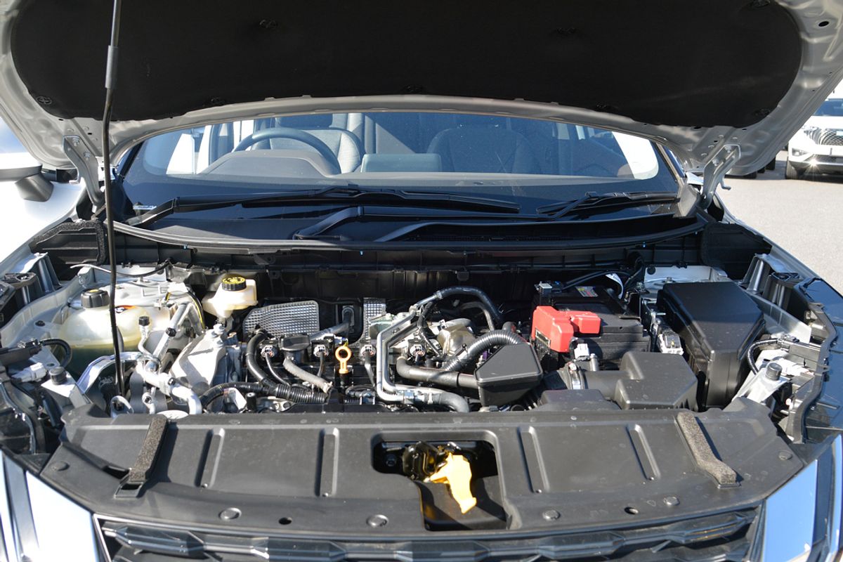 2024 Nissan X-TRAIL ST T33