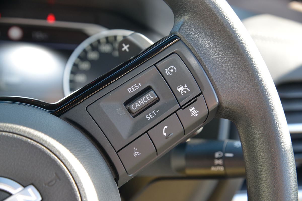 2023 Nissan X-TRAIL ST T33
