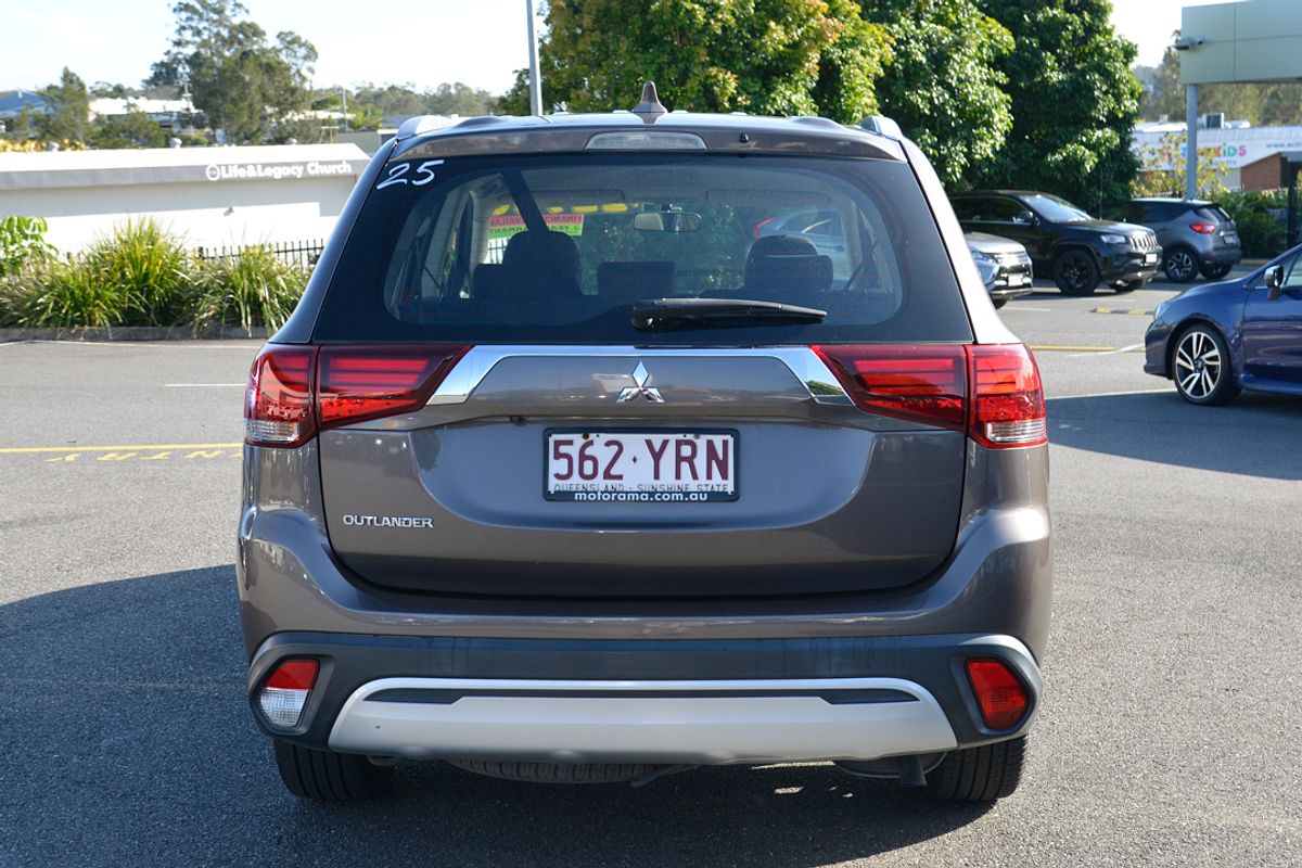 2018 Mitsubishi Outlander ES ZL