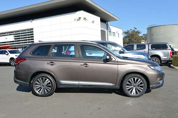 2018 Mitsubishi Outlander ES ZL