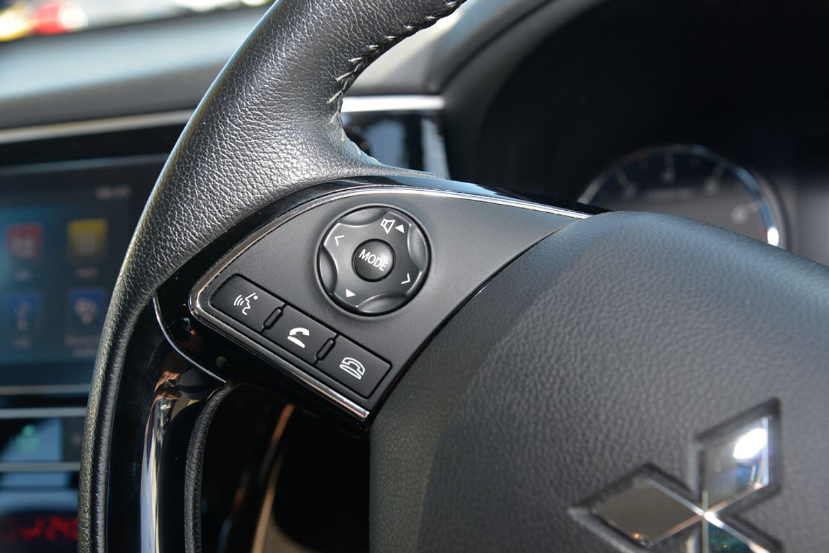 2018 Mitsubishi Outlander ES ZL