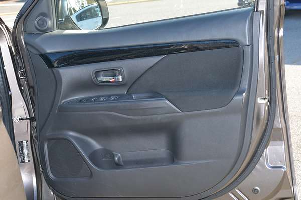 2018 Mitsubishi Outlander ES ZL