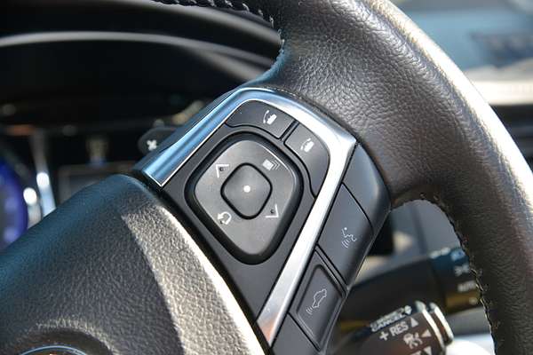 2015 Toyota Camry Atara SL ASV50R