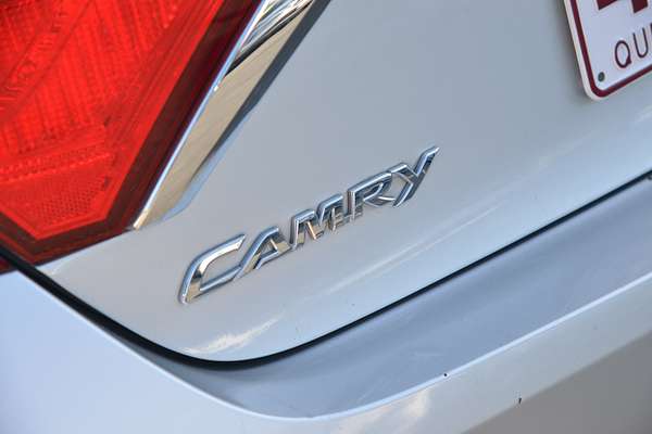 2015 Toyota Camry Atara SL ASV50R