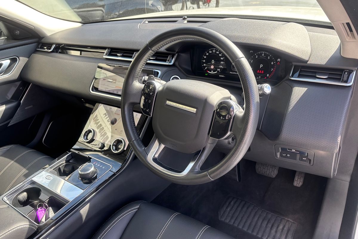 2019 Land Rover Range Rover Velar P250 SE L560