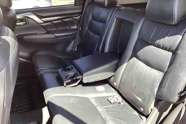 2018 Mitsubishi Pajero Sport GLS QE