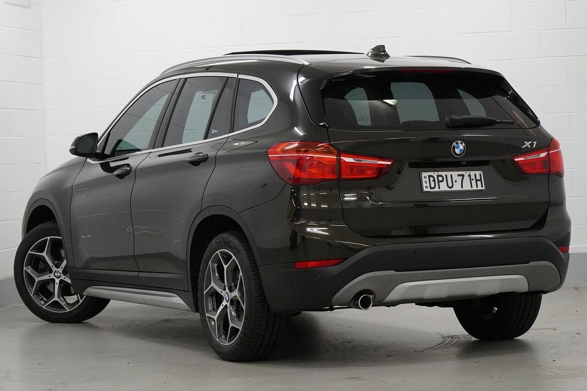 2016 BMW X1 sDrive18d F48