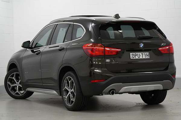 2016 BMW X1 sDrive18d F48