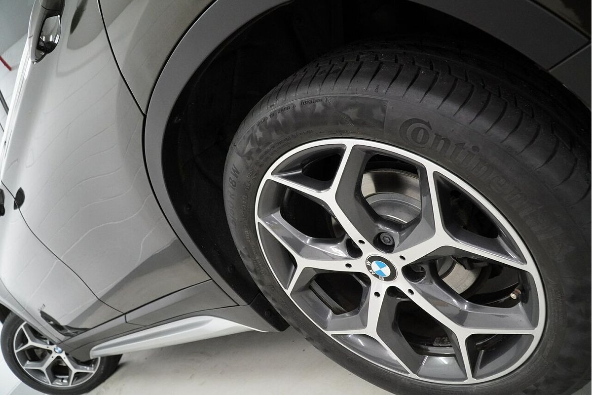 2016 BMW X1 sDrive18d F48