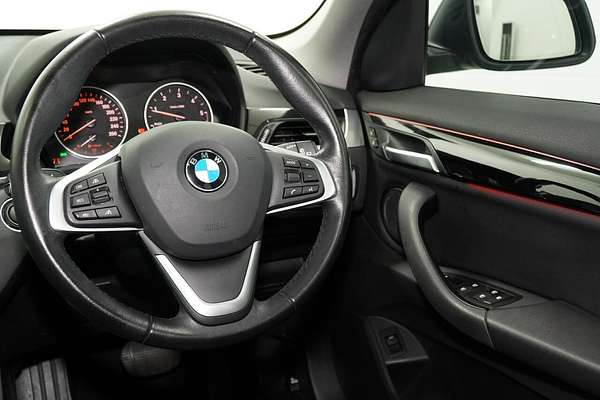 2016 BMW X1 sDrive18d F48